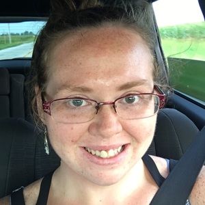 Meet your Posher, Kelly